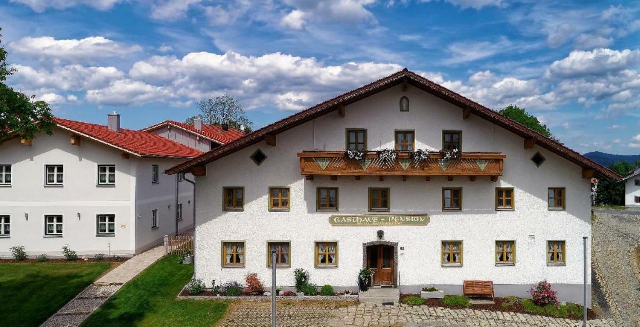 Pension Und Ferienchalets Zum Lebzelter Freyung Εξωτερικό φωτογραφία